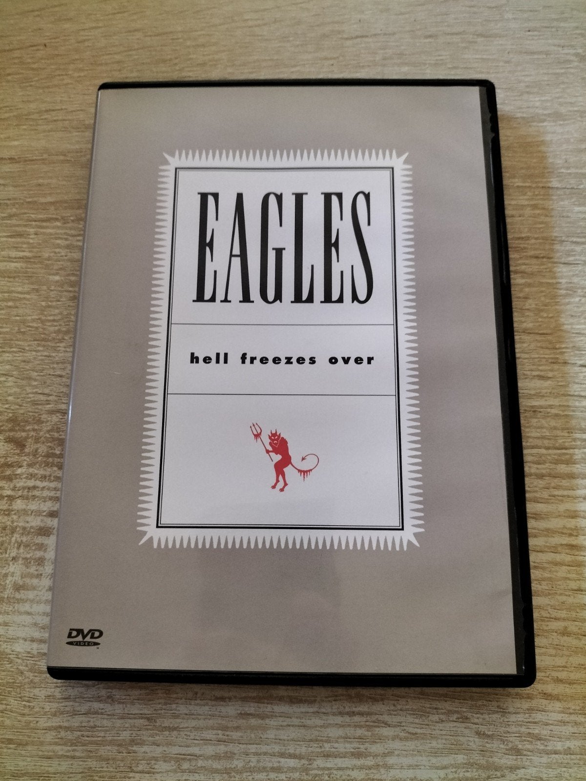 Eagles - hell freezes over, Ophalen of Verzenden