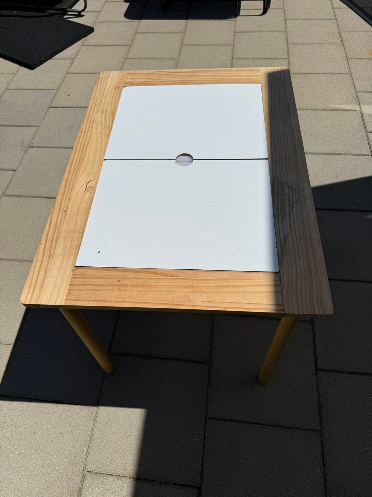 Kindertafel met bakjes, Kinderen en Baby's, Speelgoed | Buiten | Speeltoestellen, Ophalen, Gebruikt