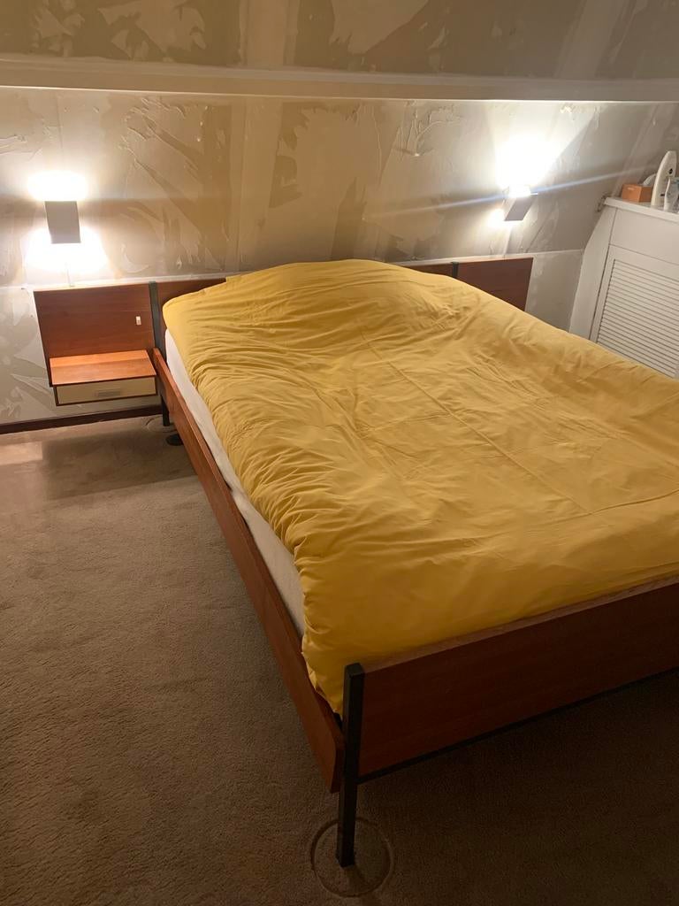 Vintage bed teakhout, 140x190cm, Huis en Inrichting, Slaapkamer | Bedden, Ophalen, Gebruikt, Jaren 60, Bruin