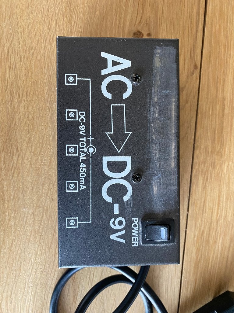Power Bank DC-9 Pedal Power Supply, Ophalen of Verzenden, Gebruikt, Overige typen