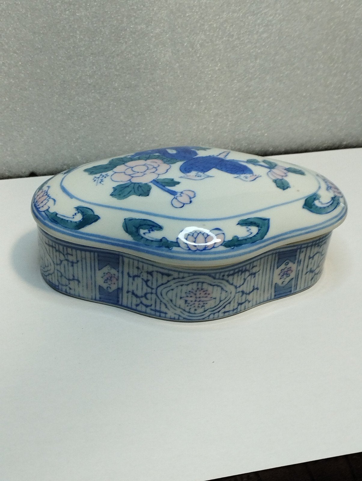 vintage porseleinen Chinese doos, Ophalen of Verzenden