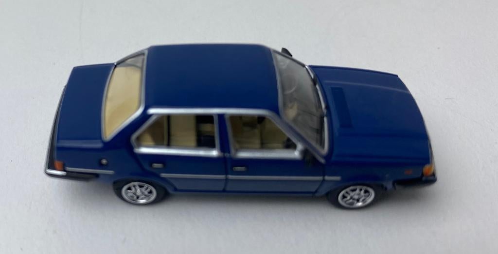 JSN Premium Classixxs 1:87 Volvo 340 donkerblauw 1983, -, Nieuw, Ophalen of Verzenden, Brekina