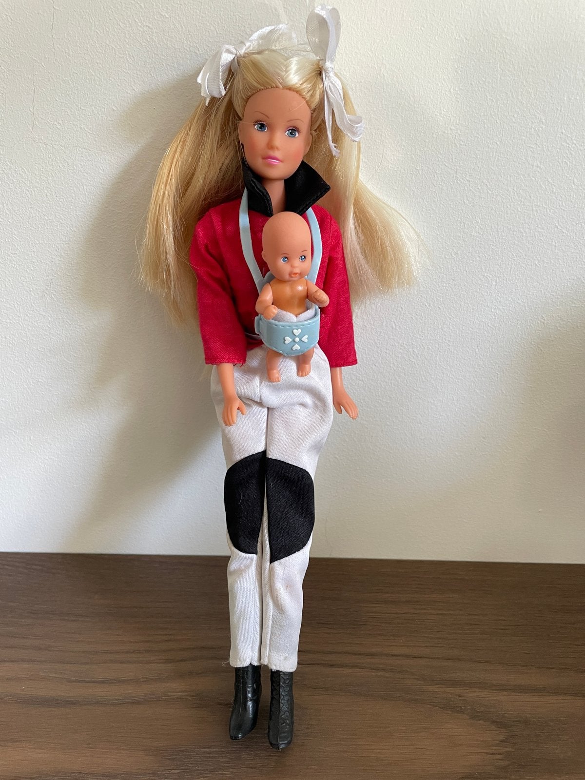 Vintage Barbie met baby in draagzak, Verzamelen, Ophalen of Verzenden, Gebruikt