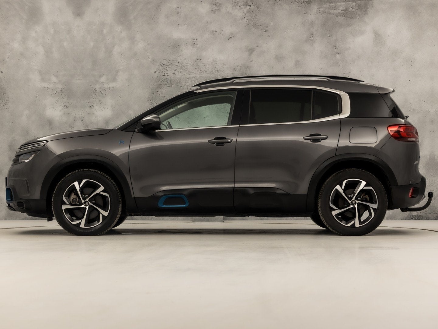 Citroën C5 Aircross 1.6 Plug-in Hybrid 225 Deluxe Sport 225, 12 maanden, Gebruikt, 4 cilinders, C5 Aircross
