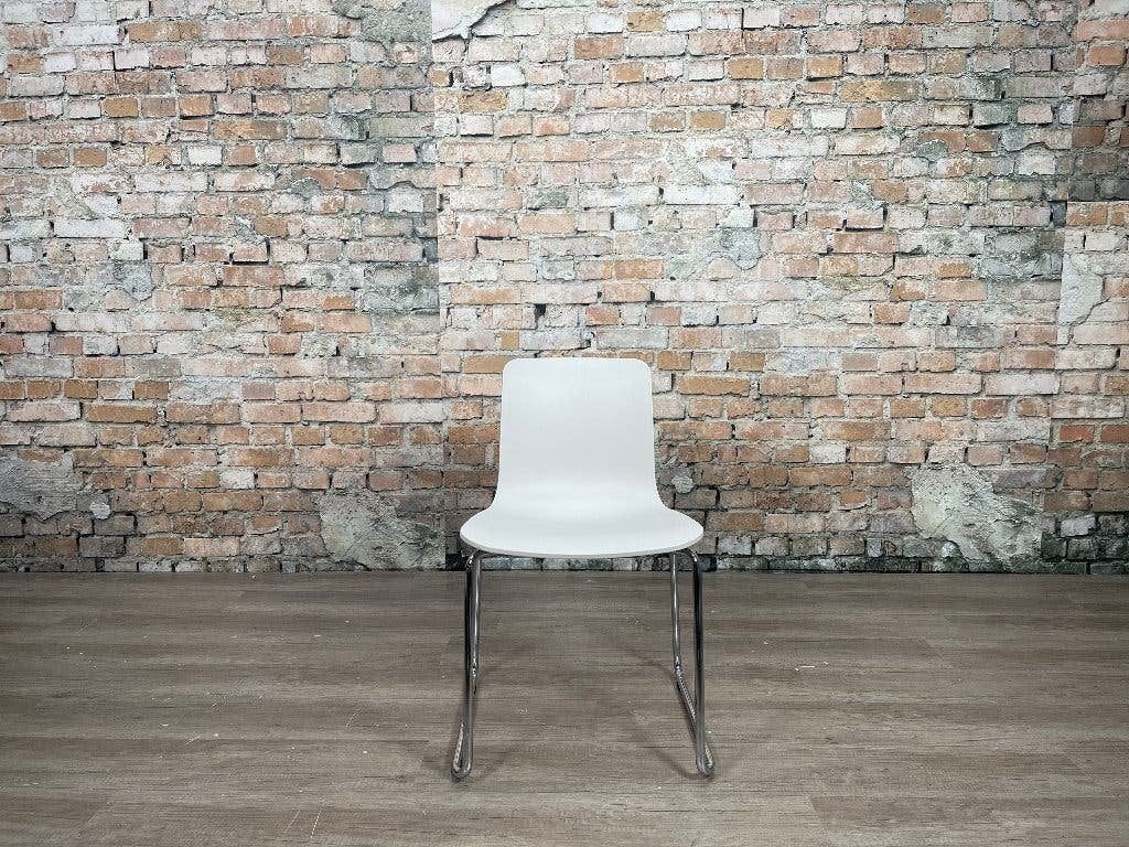 Vitra HAL RE Sledge – Wit kunststof | Jasper Morrison, Huis en Inrichting, Ophalen, Wit, Design, Zo goed als nieuw