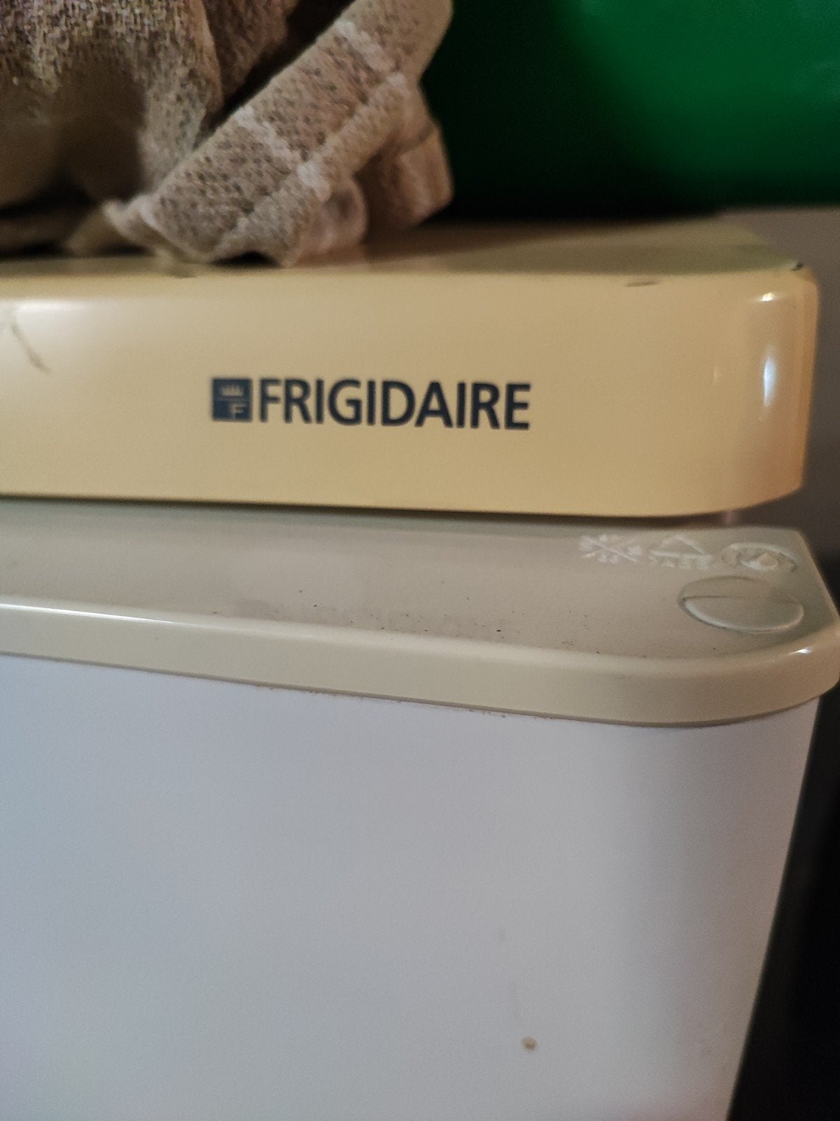Frigidaire Koelkast met Vriezer - Gebruikt, Ophalen, 150 tot 200 liter, Gebruikt, Met aparte vriezer