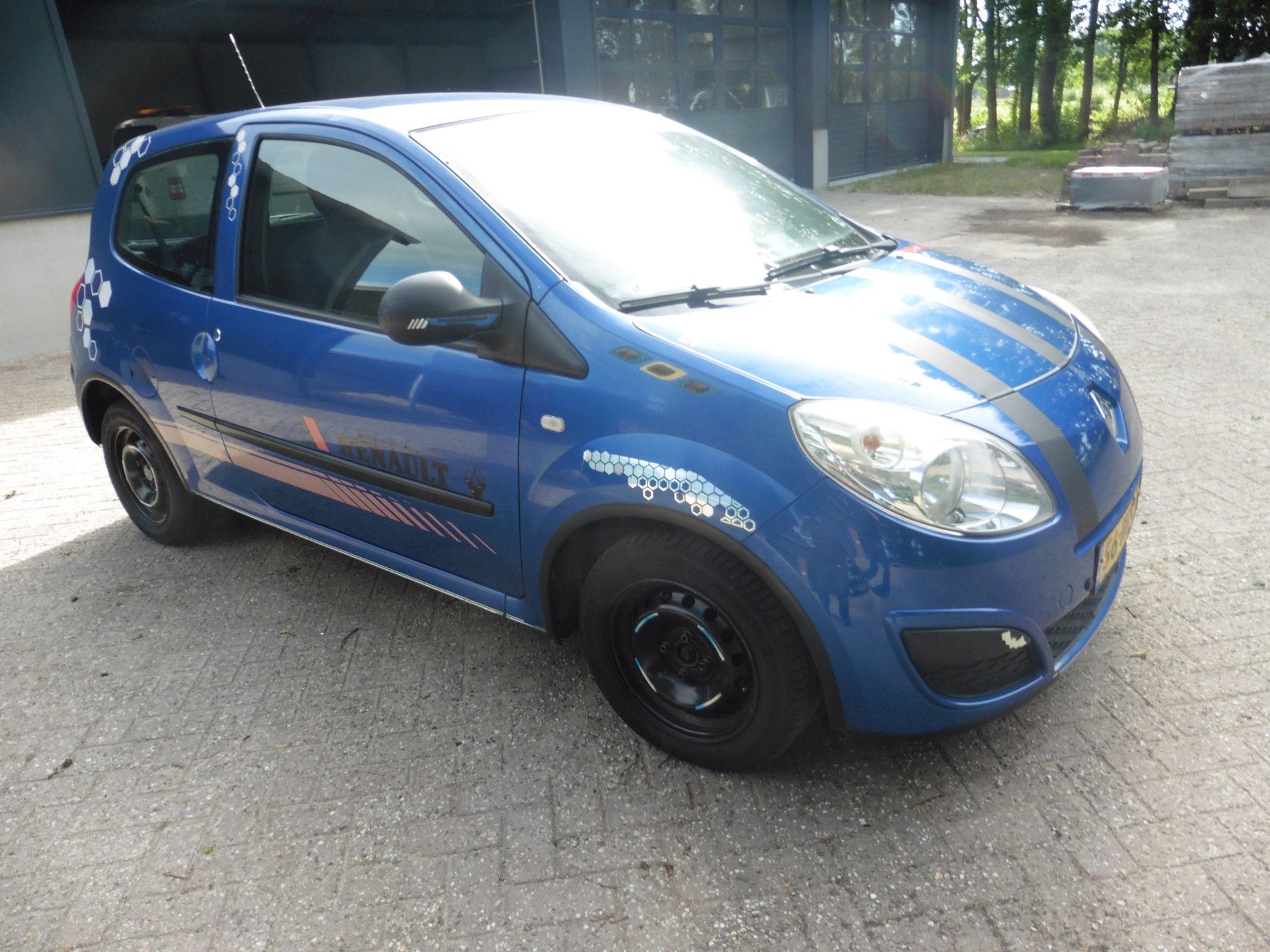 Renault Twingo 1.2 Authentique sport, Auto's, Voorwielaandrijving, Gebruikt, 31 €/maand, 4 cilinders
