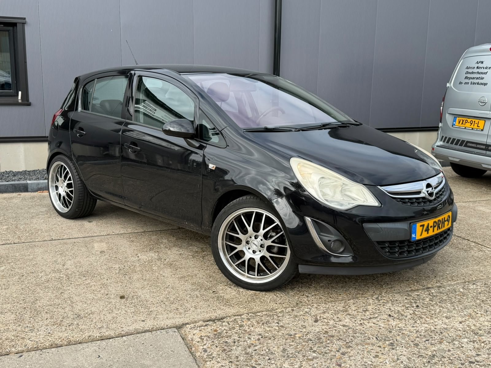 Opel Corsa 1.3 CDTi EcoFlex S/S Cosmo, Auto's, Voorwielaandrijving, Euro 5, Gebruikt, Zwart
