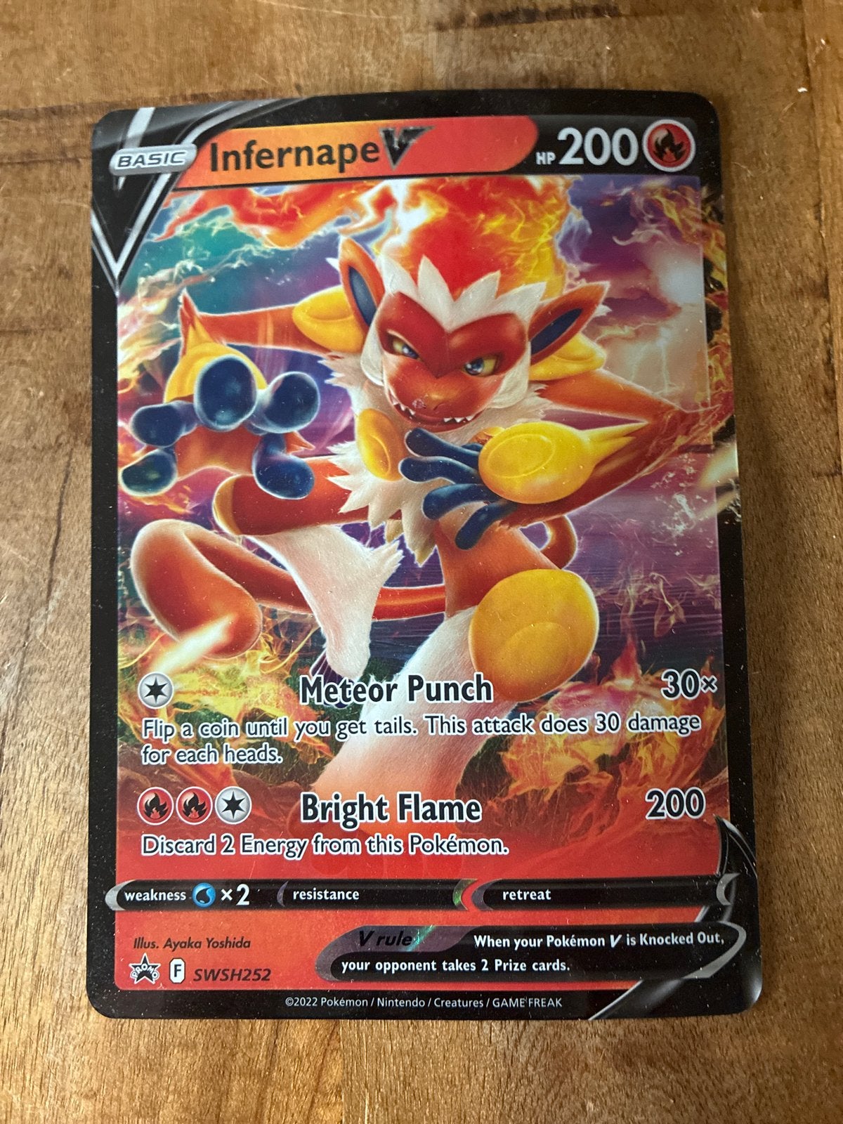 Infernape V Pokémon Kaart SWSH252 - Zo goed als nieuw, Ophalen, Zo goed als nieuw, Losse kaart