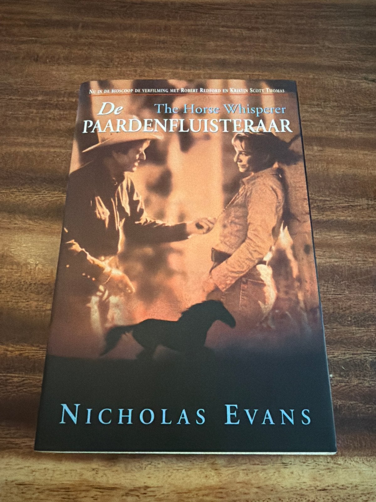 De Paardenfluisteraar - Nicholas Evans (Boek) - V2, Ophalen of Verzenden, Gelezen, Nederland