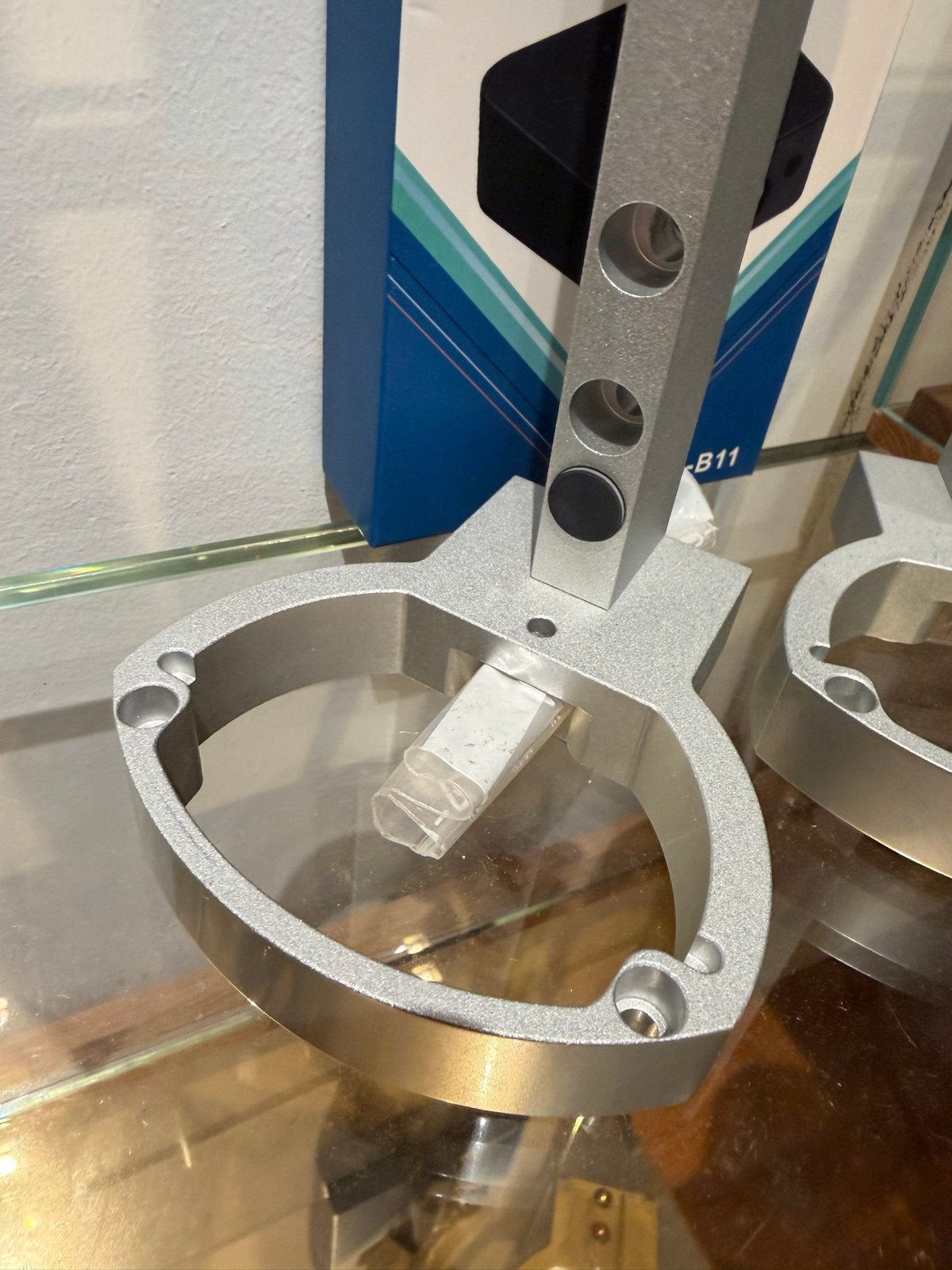 Nieuwe Muurbeugels voor BeoLab 6000 en 6002 bang olufsen b&o, Inclusief muurbeugels, Overige typen, Nieuw, Ophalen of Verzenden