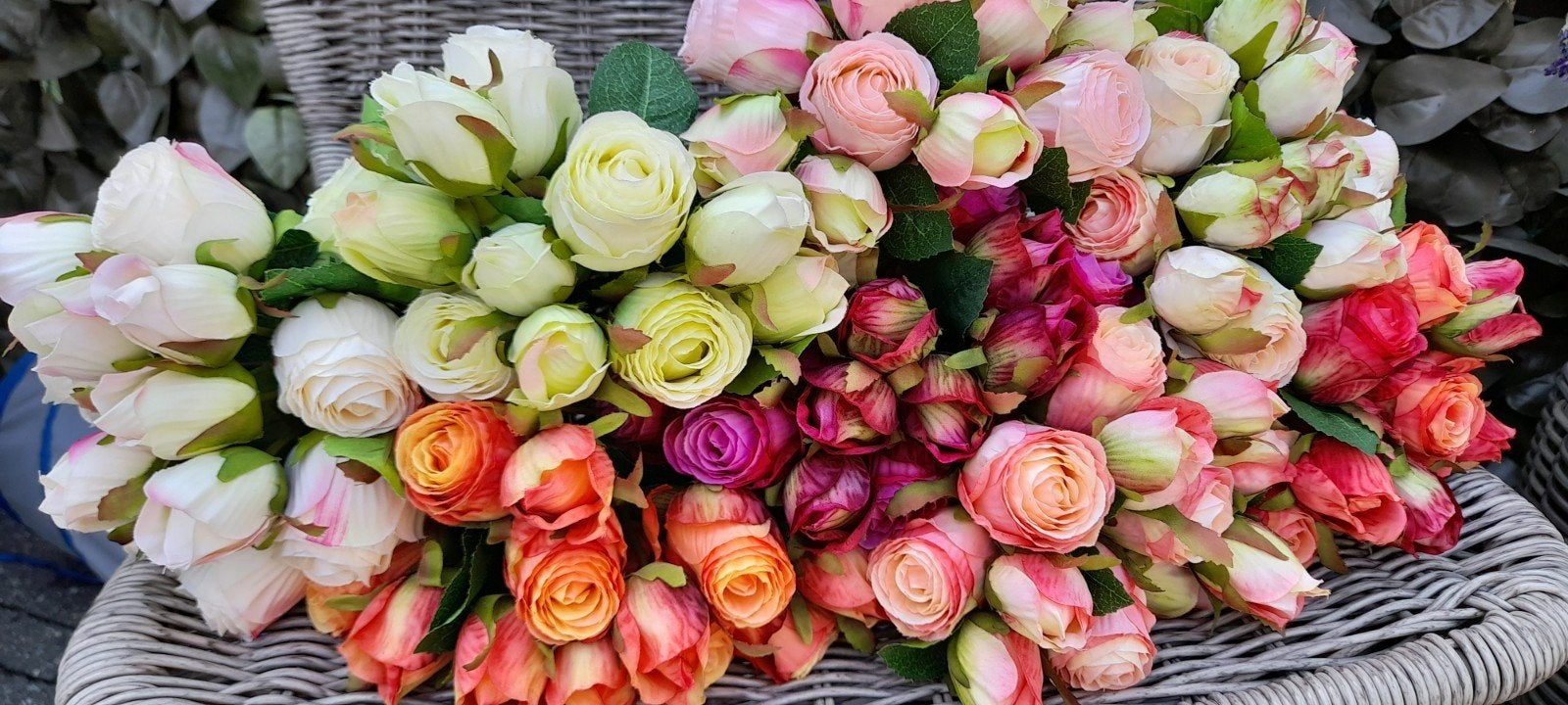 Prachtige kunst roosjes rozen in diverse kleuren, Huis en Inrichting, Ophalen of Verzenden, Nieuw