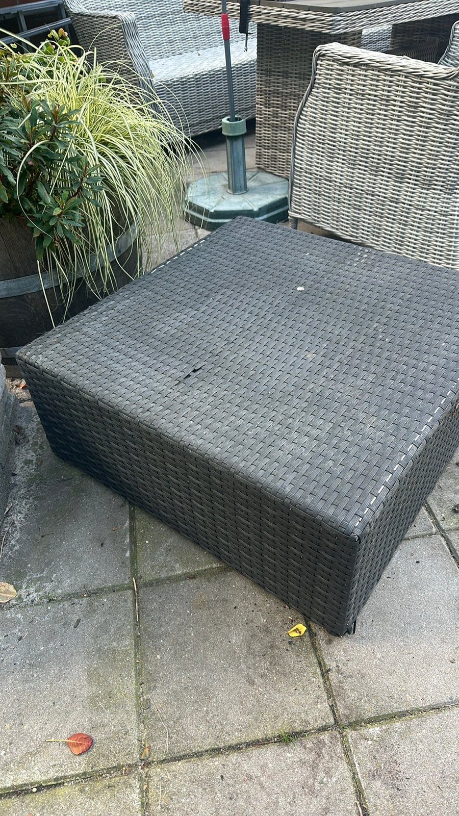 Wicker tuintafel/voetenbank/hocker- Donkergrijs, Ophalen, Gebruikt, Vierkant, Wicker