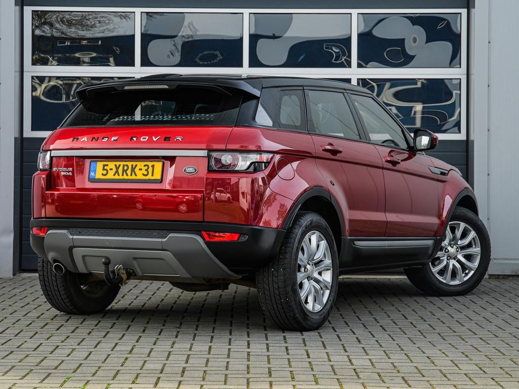 Land Rover Range Rover Evoque 2.2 eD4 2WD Pure | Panoramadak, Auto's, Voorwielaandrijving, Euro 5, Gebruikt, Zwart