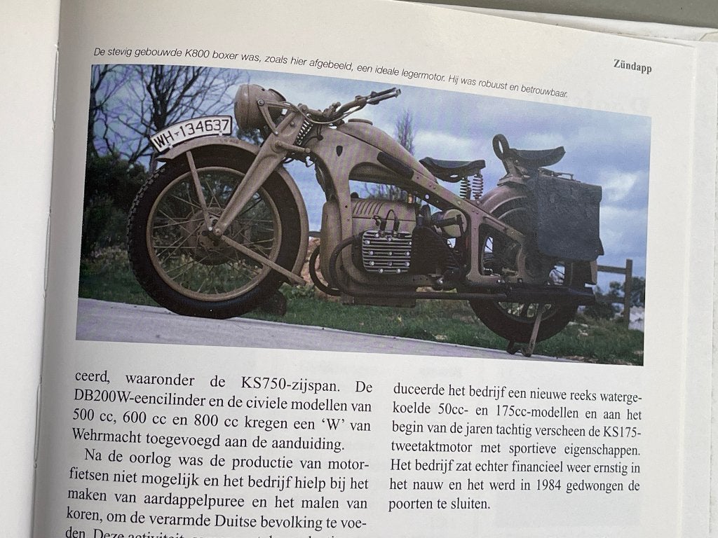 Geïllustreerde klassieke motoren encyclopedie - 2007, Boeken, Ophalen of Verzenden, Zo goed als nieuw, Algemeen