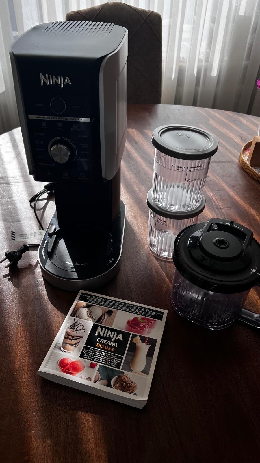 Ninja Creami Deluxe IJsmachine - Zo goed als nieuw, Witgoed en Apparatuur, Keukenmixers, Minder dan 1 liter, Ophalen, Zo goed als nieuw