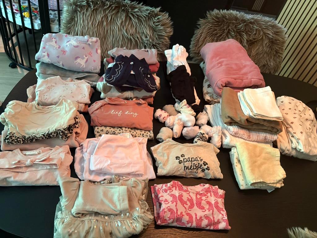 Groot babykleding pakket maat 56/62 + accessoires, Ophalen, Zo goed als nieuw, Maat 128