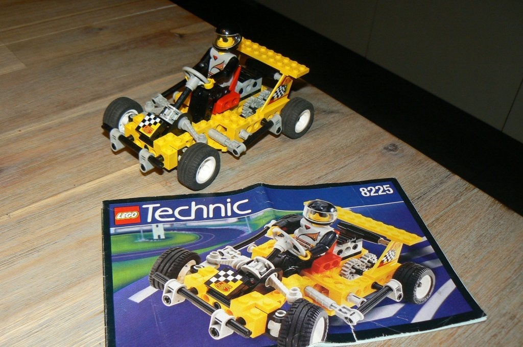 Te koop: Lego Technic 5 stuks en 2 boeken en catalogussen, Gebruikt, Compleet, Lego, Ophalen of Verzenden