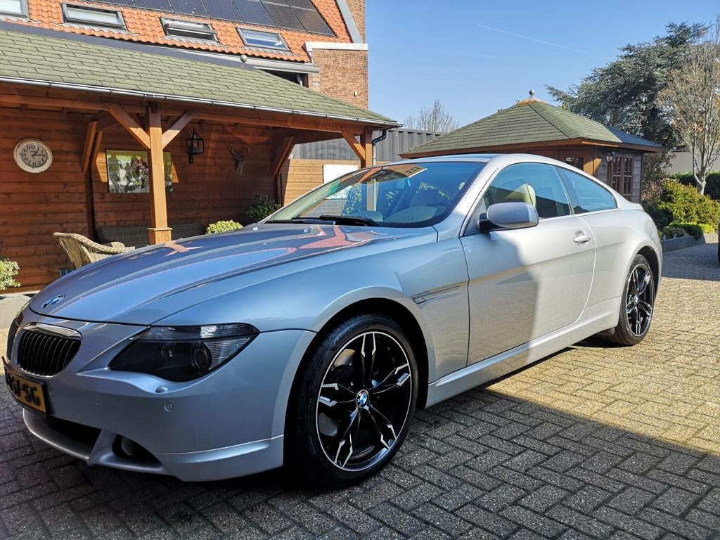 BMW 2005 Grijs, Auto's, BMW, Automaat, 367 pk, 4 stoelen, 4799 cc
