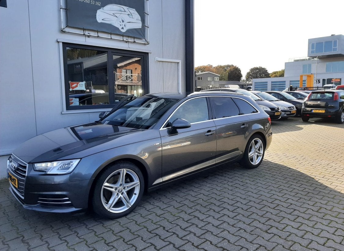Audi A4 2.0 TDI 150pk S Tronic 2017 Grijs, Auto's, Audi, Particulier, A4, Diesel, C, Stationwagon, Automaat, Geïmporteerd, Zilver of Grijs