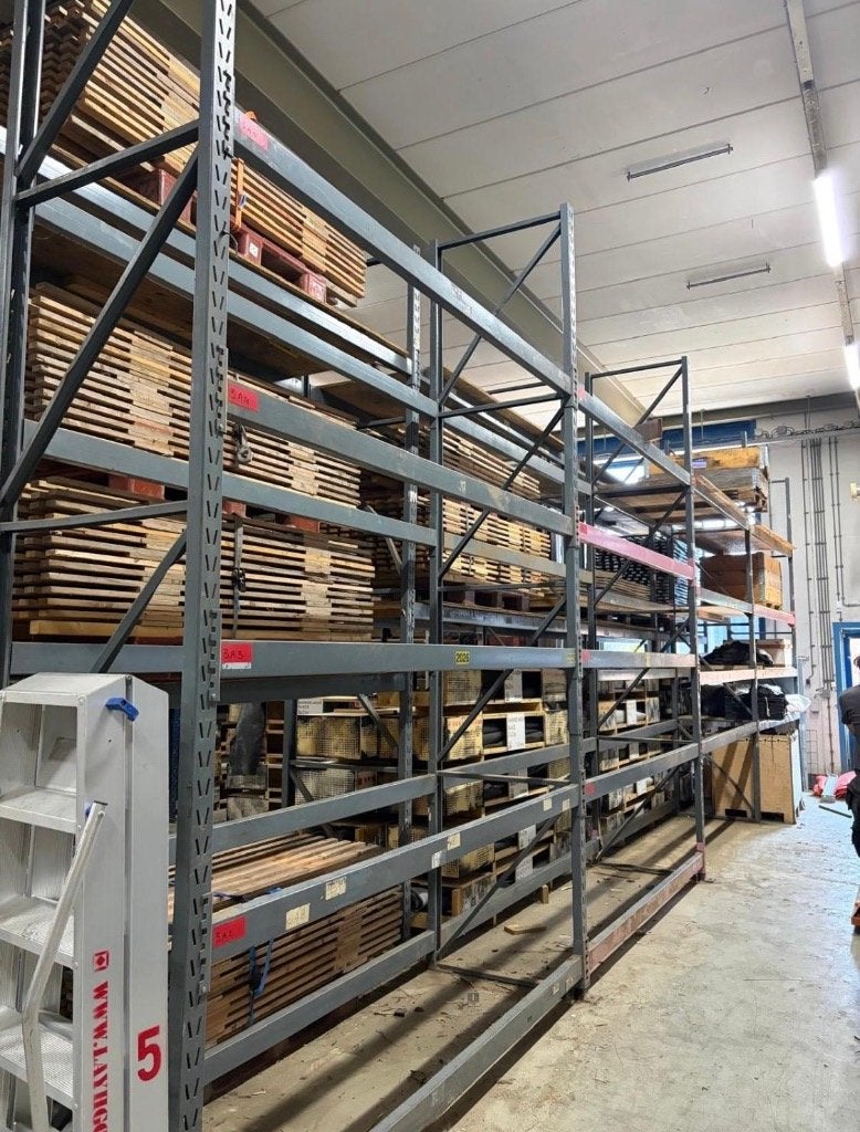 Magazijn stellingen, Ophalen