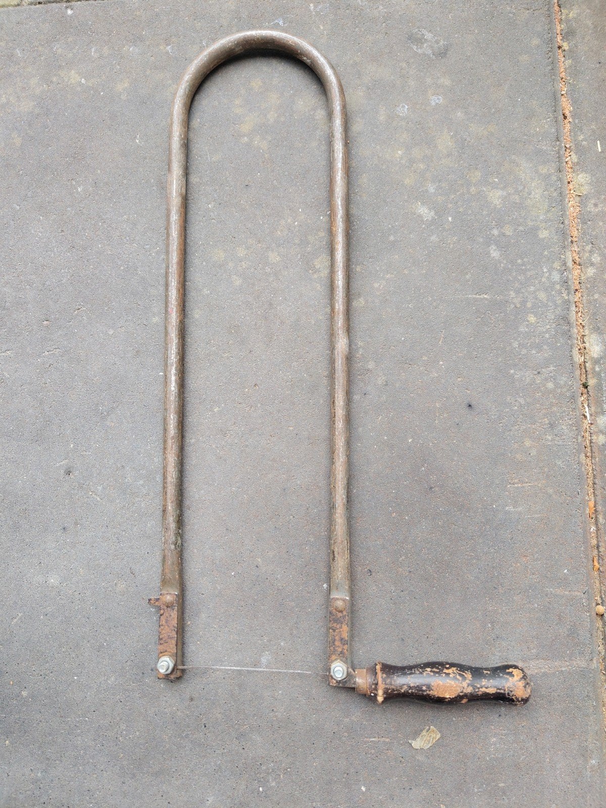 Oude ijzerzaag met houten handvat, Ophalen of Verzenden