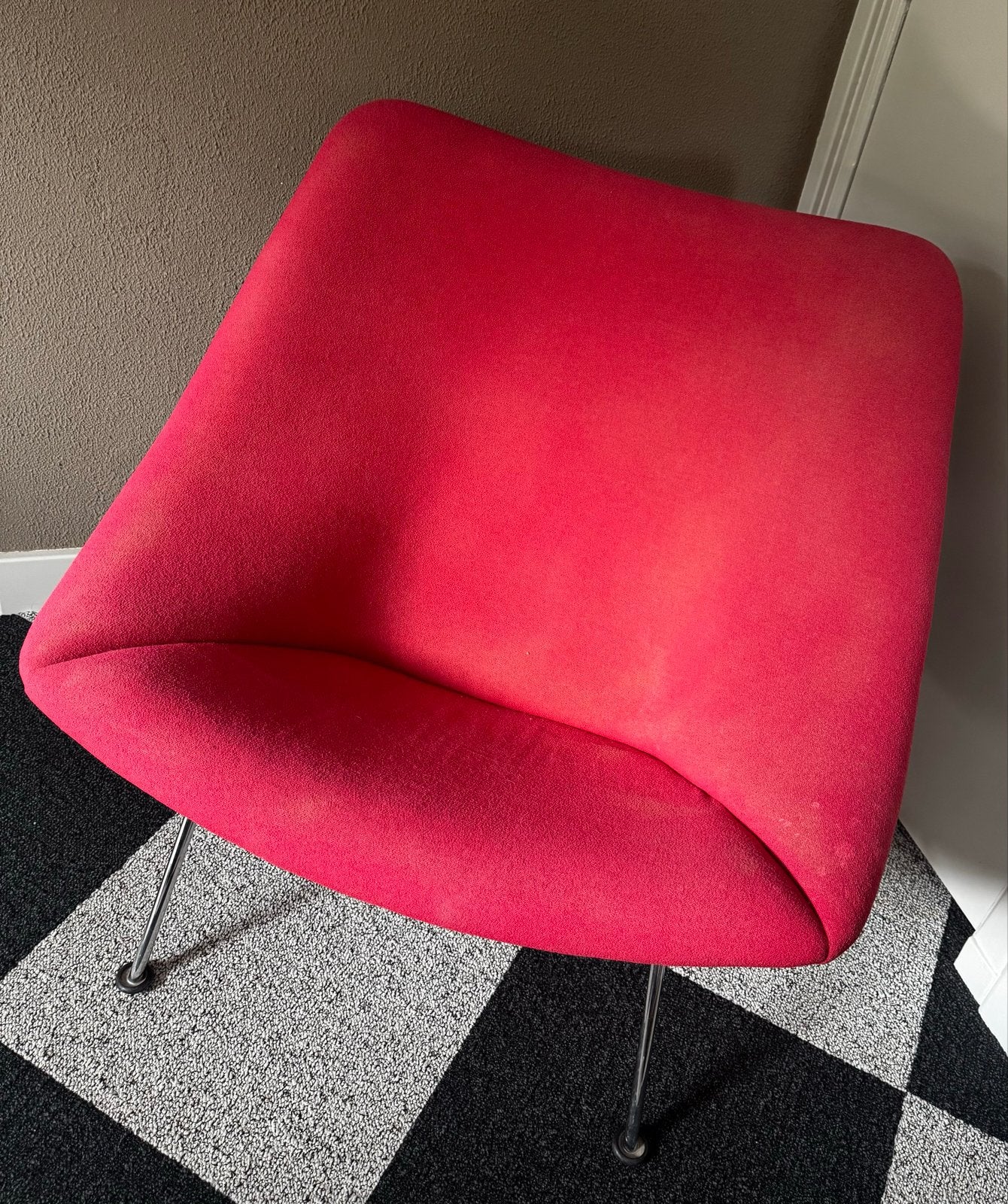 Artifort Oyster Fauteuil - Groot Model, Chroom onderstel, Huis en Inrichting, Fauteuils, Ophalen, Gebruikt, Overige materialen