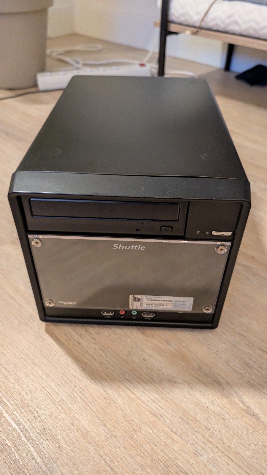 Shuttle XPC, AMD Athlon 5350 (AM1), SSD, Windows 7, Computers en Software, Ophalen of Verzenden, Shuttle