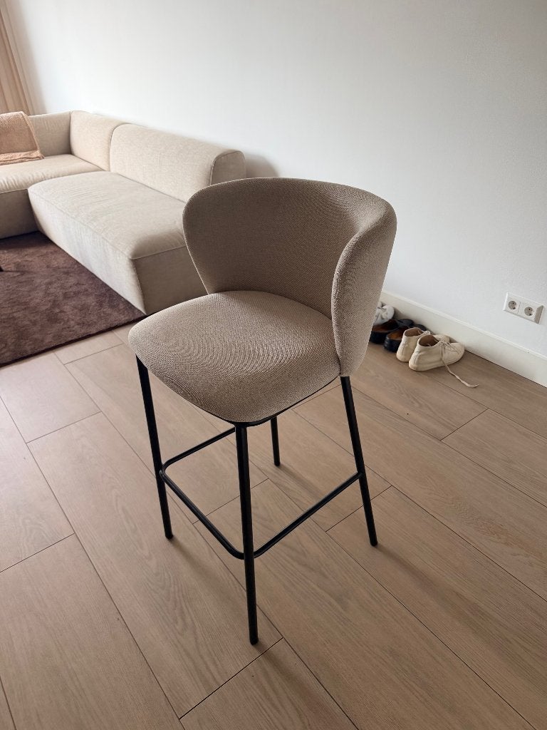 Designer Bar kruk te Koop, nieuwprijs 300 EURO per stuk, Huis en Inrichting, Ophalen, Met voetsteun, 60 tot 90 cm, Zo goed als nieuw