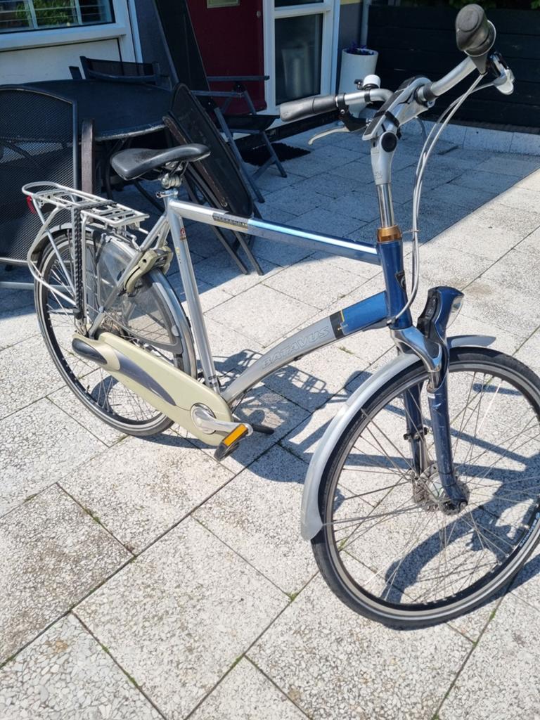 Batavus fiets met versnellingen en lage instap, Fietsen en Brommers, Fietsen | Dames | Damesfietsen, Ophalen, Gebruikt, Batavus