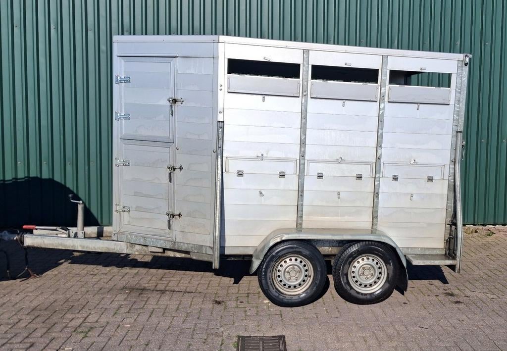 Weijer veetrailer
