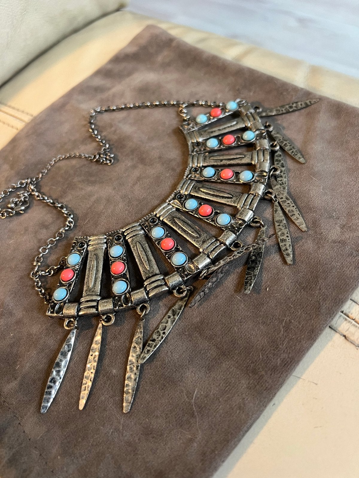 Boho Chic Ketting met Turquoise en Koraal Details, Ophalen, Overige materialen, Zo goed als nieuw, Met edelsteen