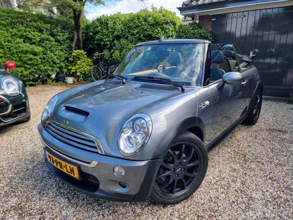 Mini Cooper S JCW R52 Cabriolet, Origineel NL, JCW Dealerkit, Auto's, Mini, Voorwielaandrijving, Automatische klimaatregeling