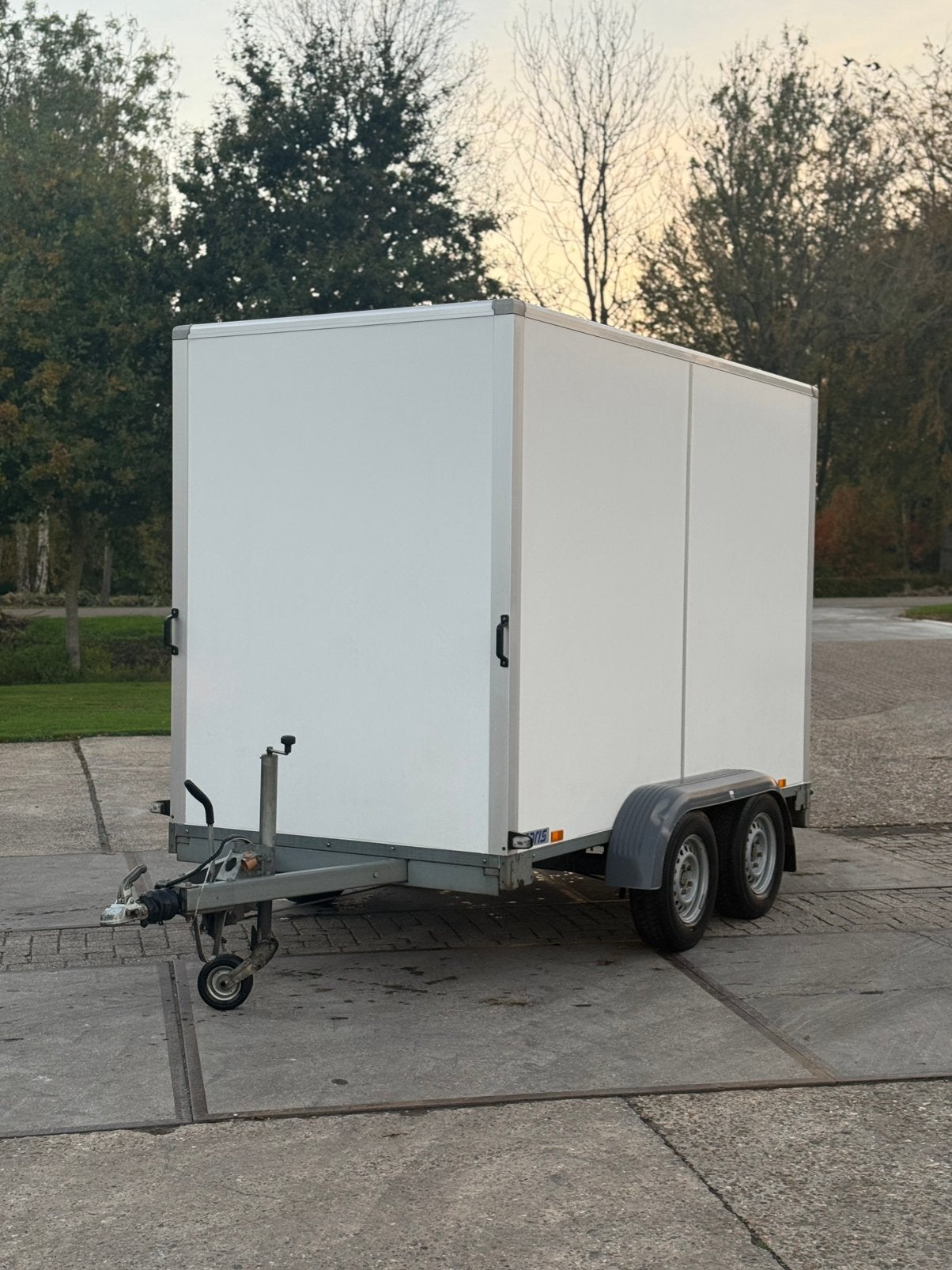 Unieke Saris gesloten aanhanger 2000kg 310x160x250, Ophalen, Gebruikt, Saris aanhangwagens, Info@saris.net