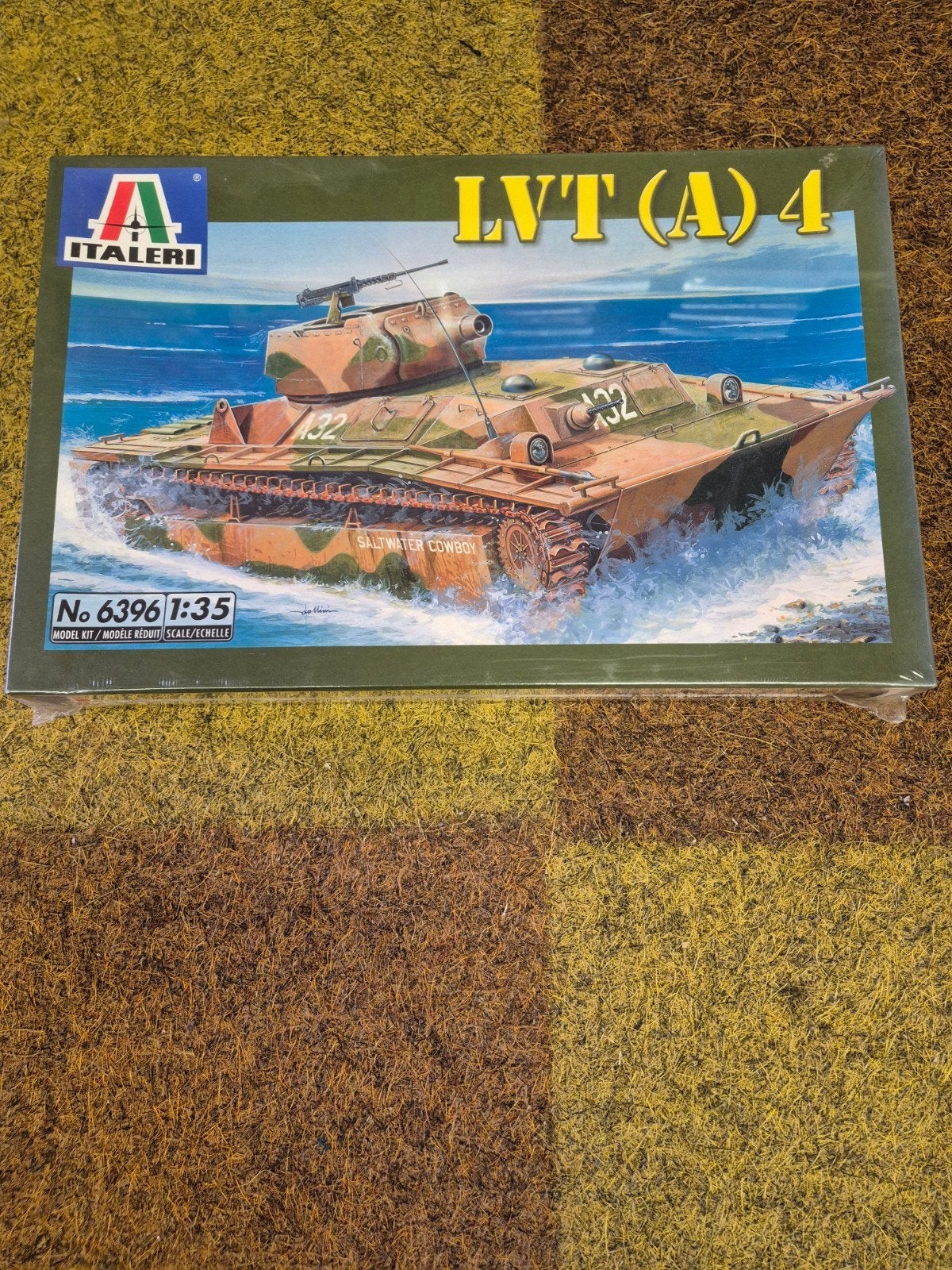 Italeri 6396 LVT (A) 4, Tank, Italeri, 1:32 tot 1:50, Nieuw