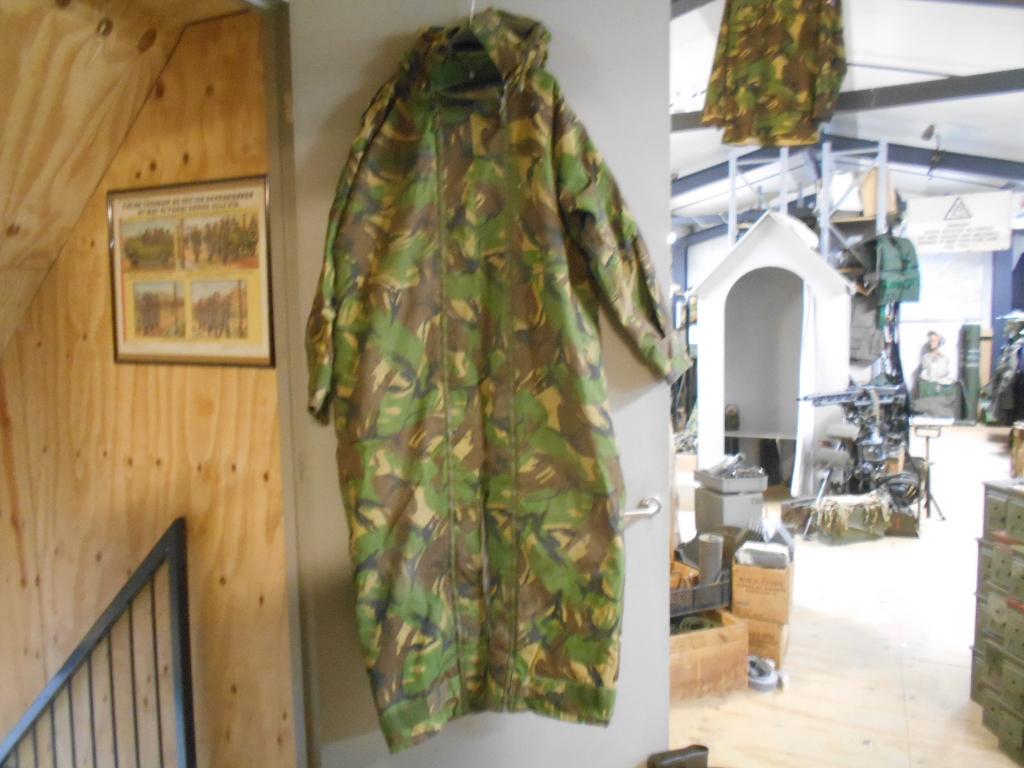 Tankoverall gevoerd camouflage maat 8000/9505, Verzamelen, Ophalen of Verzenden, Landmacht, Nederland, Kleding of Schoenen