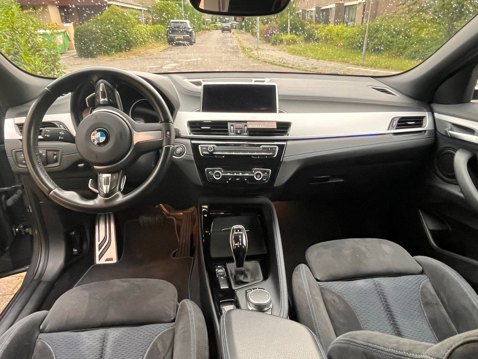 BMW X2 Sdrive20i M-Sport 192pk Aut 2019 Grijs metallic, X2, 1800 kg, Euro 6, 1435 kg