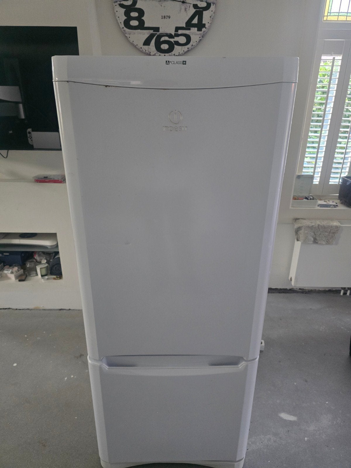 Indesit Koelkast met Vriezer - A+ Klasse, Ophalen, 150 tot 200 liter, Gebruikt, Met aparte vriezer