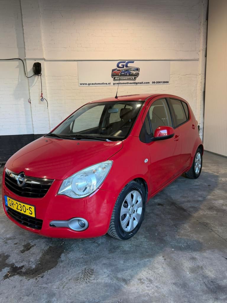 Opel Agila 1.0 12V 2008 Rood, Auto's, Opel, 31 €/maand, 996 cc, Bedrijf, Handgeschakeld