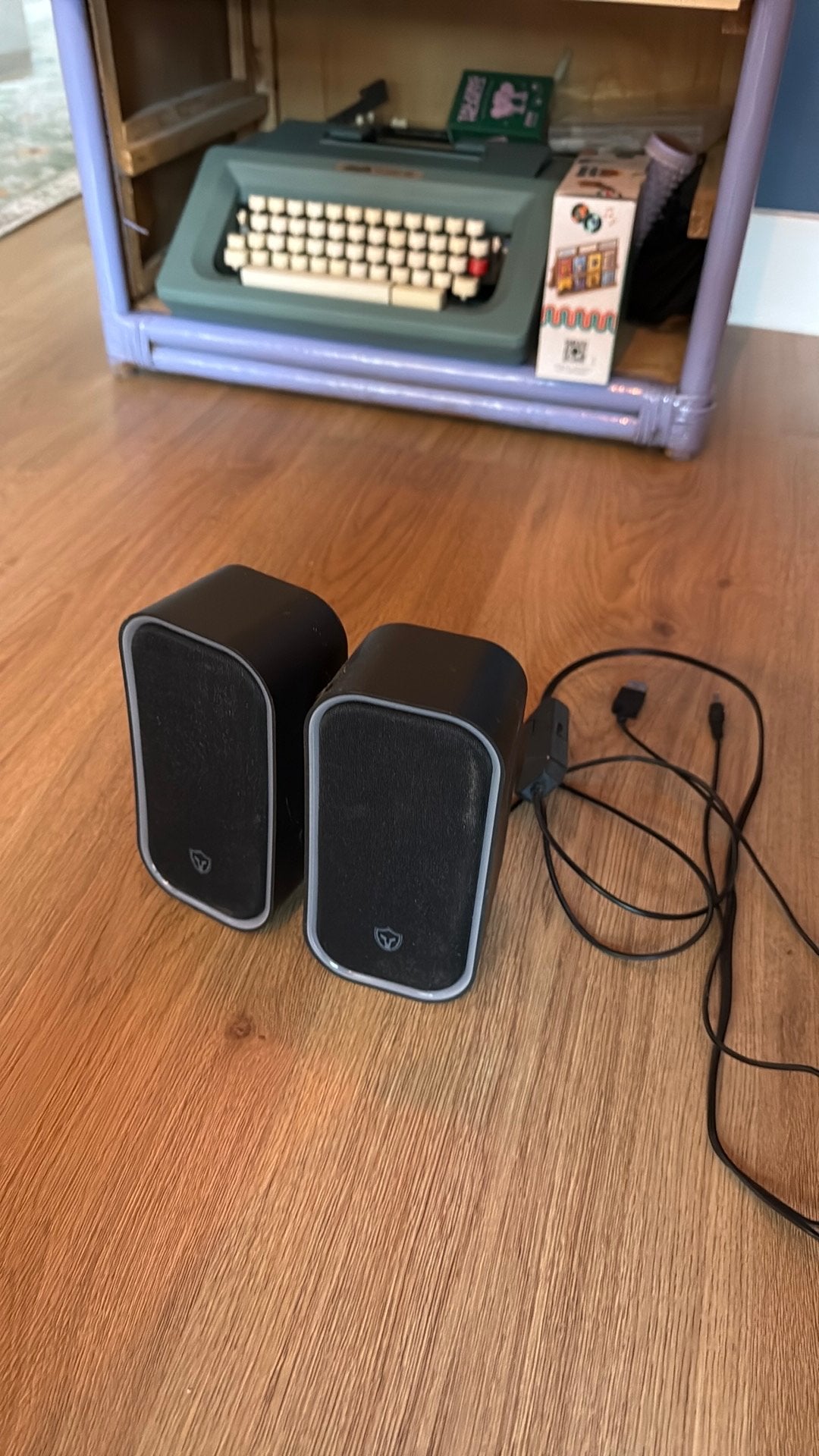 Gratis computer speaker, Ophalen, Gebruikt