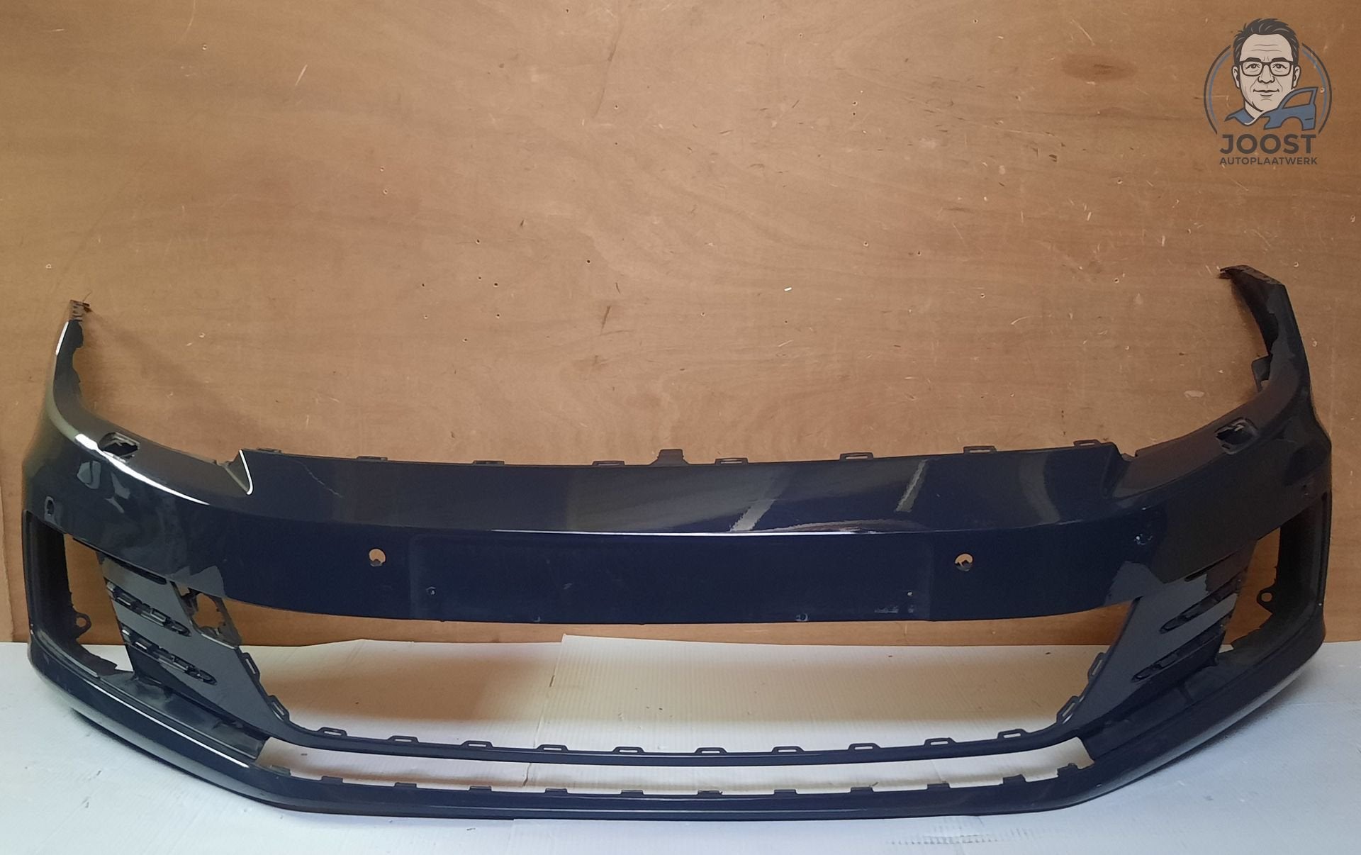 Voorbumper orgineel VW Scirocco FL 2014-2018 KLS 1K8807221, Gebruikt, Herkomst onderdeel bekend, Ophalen of Verzenden, Bumper