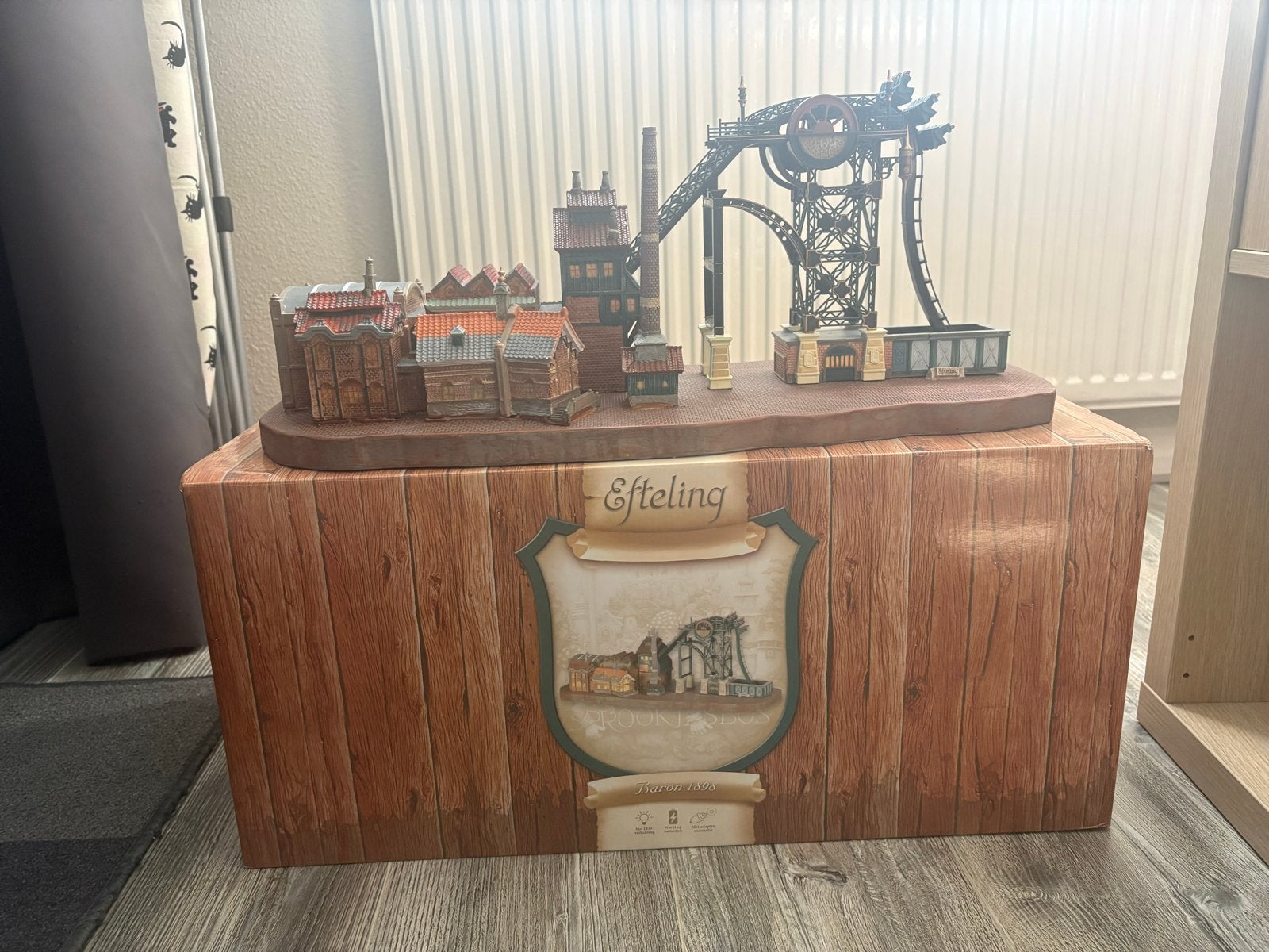 Efteling Baron 1898 miniatuur met licht, Ophalen of Verzenden, Nieuw, Beeldje of Poppetje