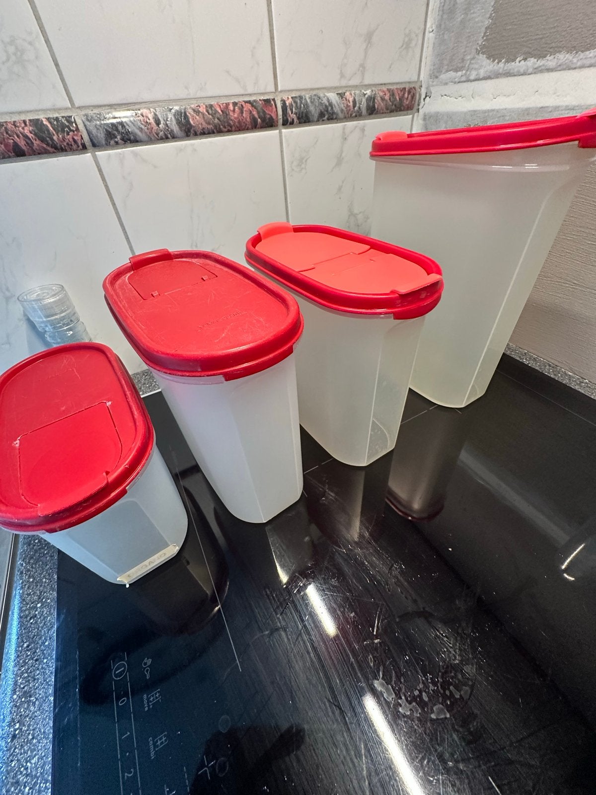 Tupperware voorraadbakken set - 4 stuks, Ophalen, Gebruikt, Wit, Bus of Trommel