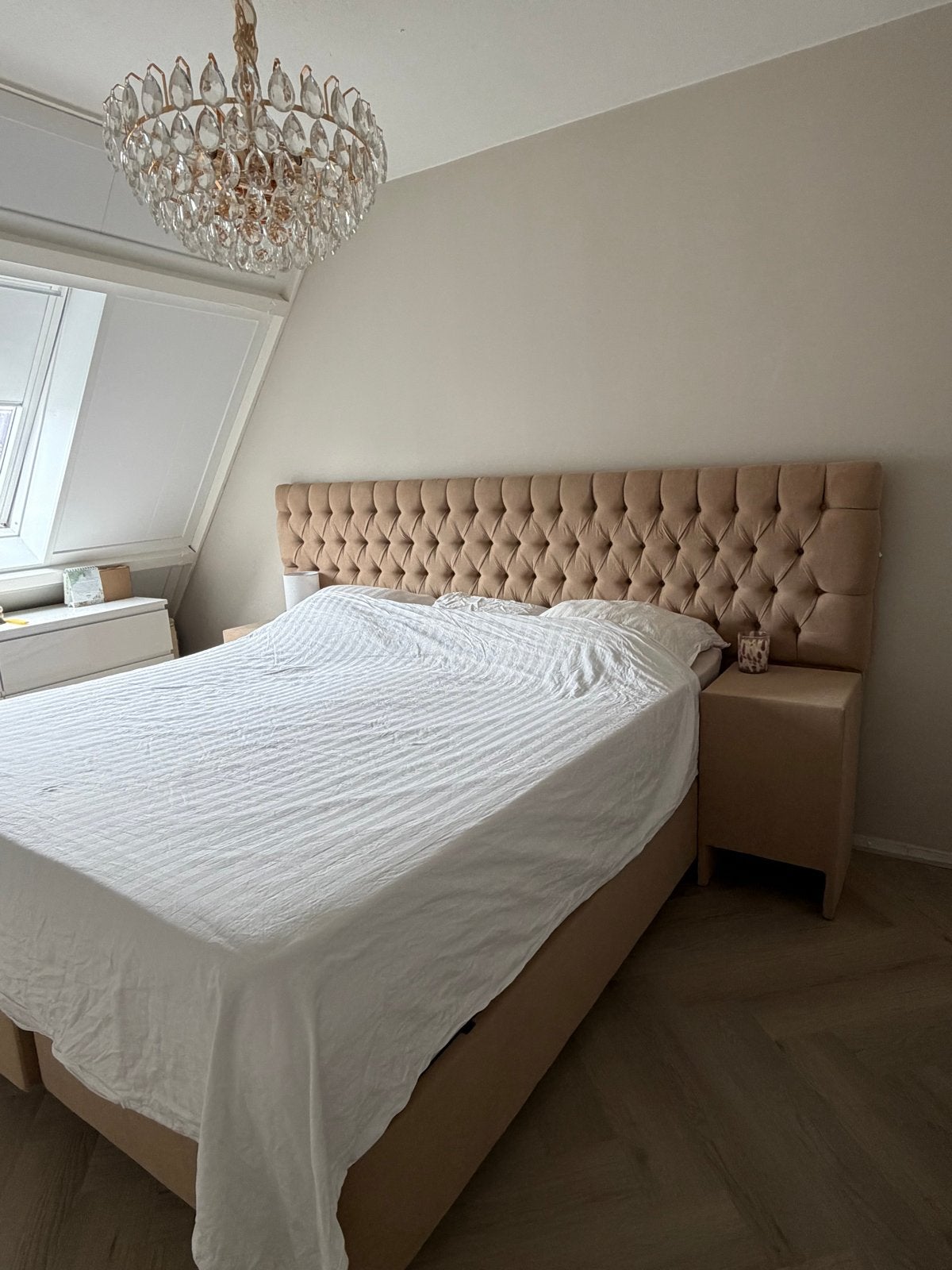 Boxspring 180x200 met opbergruimte, hockers, matras & topper, Ophalen, Gebruikt, Beige, Tweepersoons