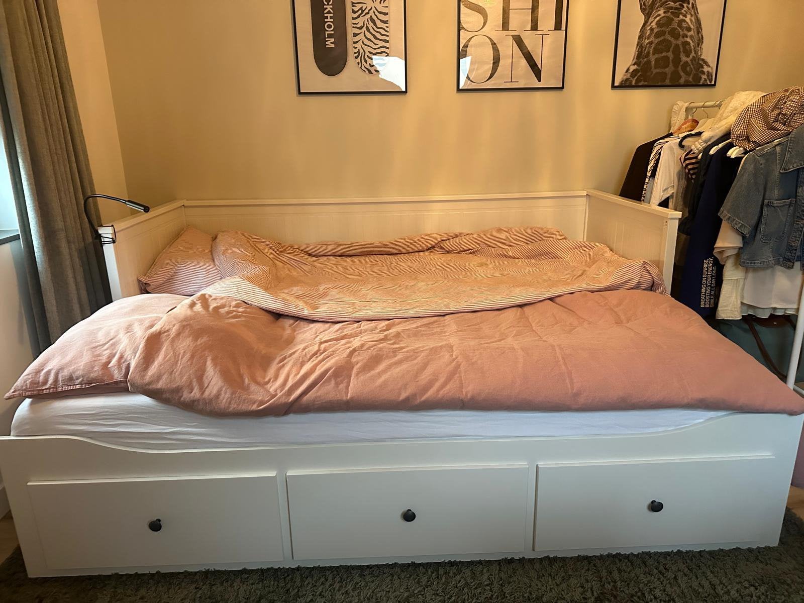 IKEA Hemnes bedbank inclusief 2 matrassen, Ophalen, Gebruikt, Wit, Twijfelaar