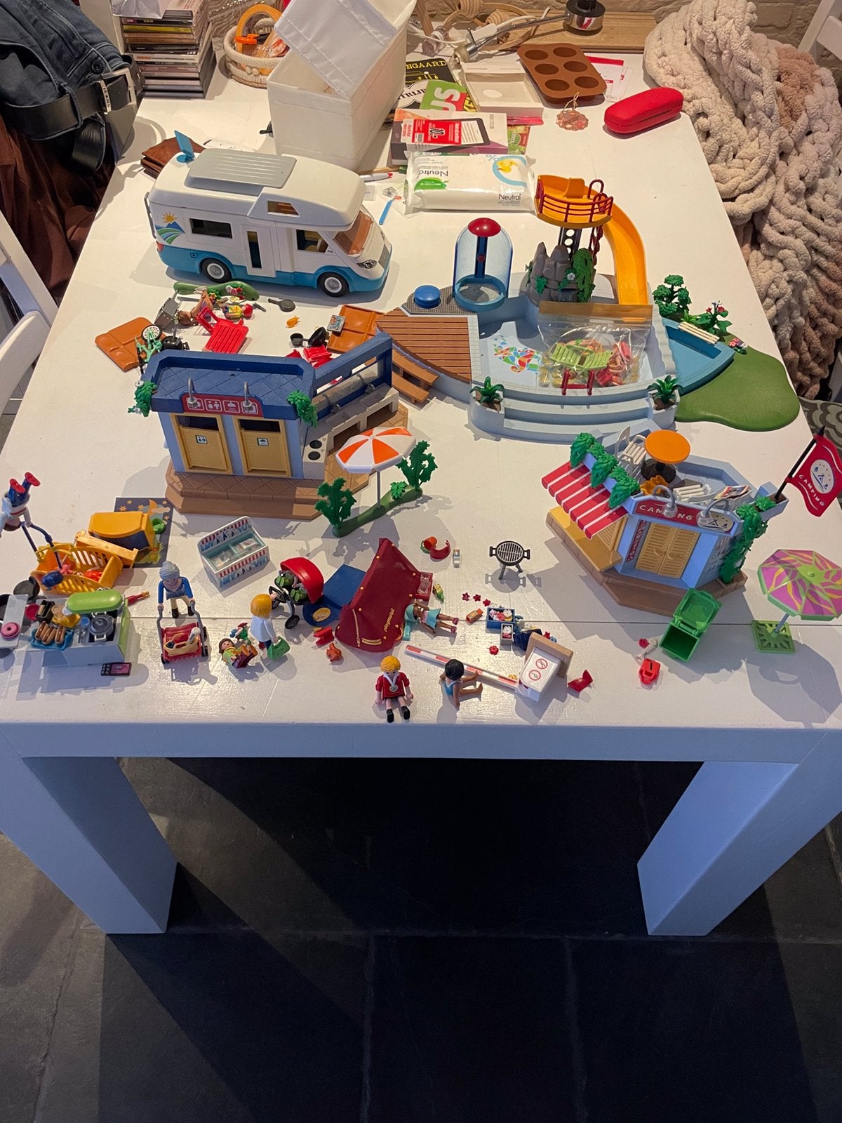 Playmobil camper, zwembad en camping, Ophalen of Verzenden