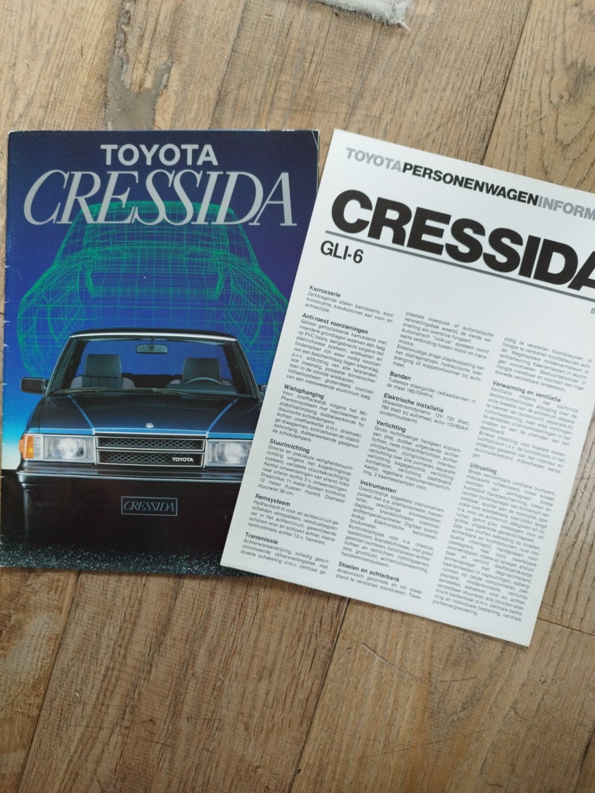 Toyota Cressida GLI-6 Brochure + Technische Bijlage (1983), Boeken, Toyota Motor Corporation, Toyota, Ophalen of Verzenden, Zo goed als nieuw
