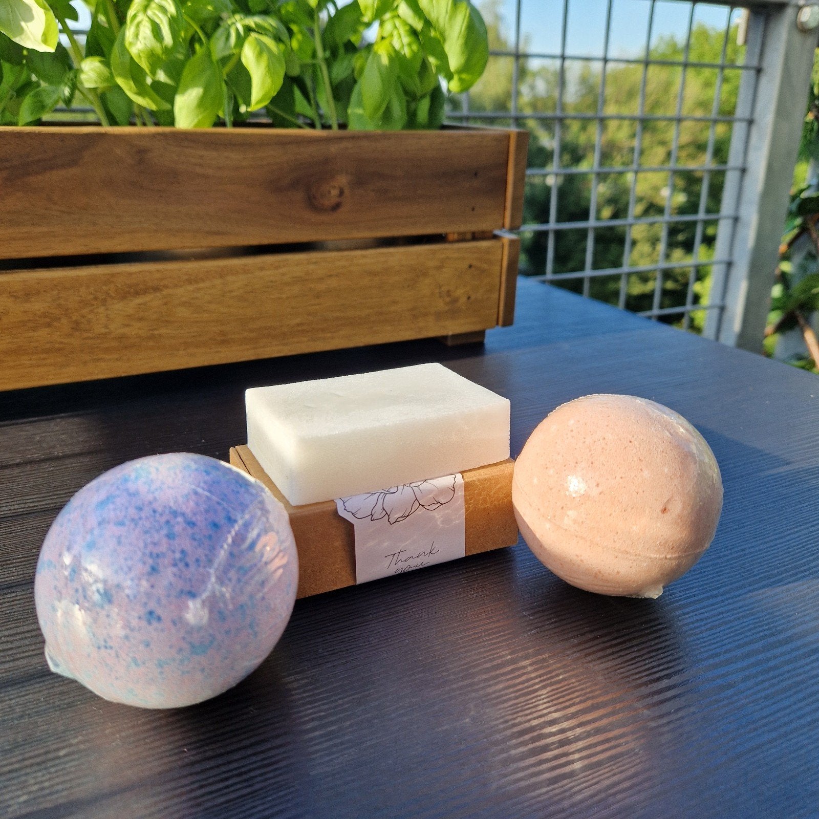 Verwen Giftset: Bruisballen & Handgemaakte Zeep, Ophalen of Verzenden, Nieuw, Bad & Douche