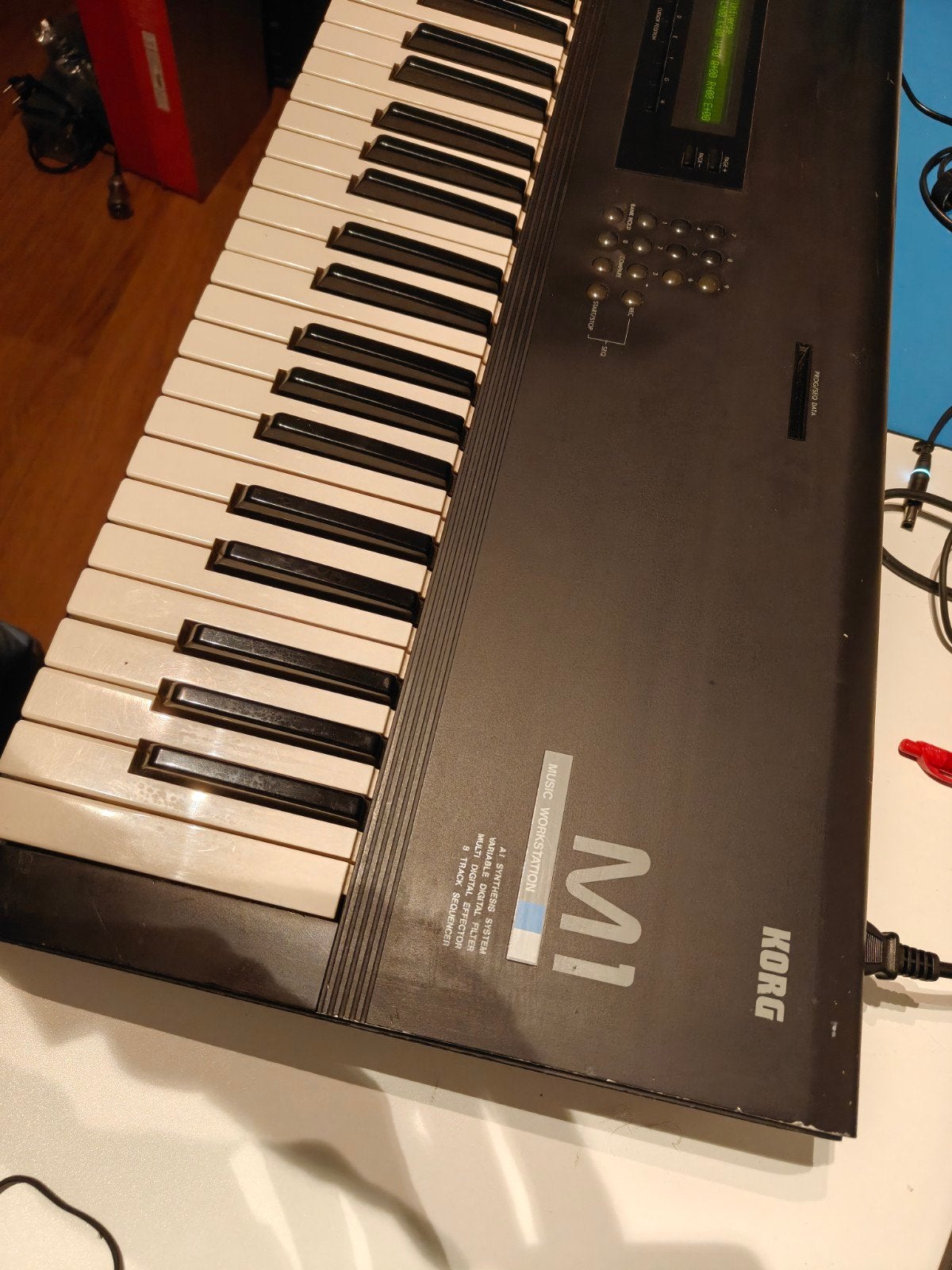 korg M1 music workstation, Ophalen, Korg, Met midi-aansluiting, 61 toetsen