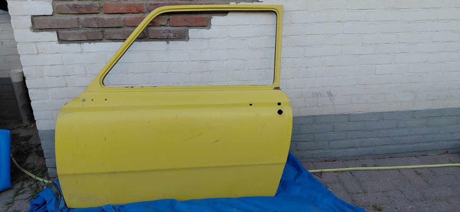 Linker deur DAF 46, Ophalen